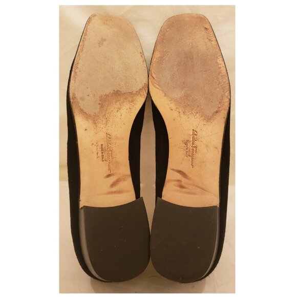 Salvatore Ferragamo Black Leather/Suede Heeled Pumps Size-8.5 AAAA Made in Italy - Picture 8 of 9